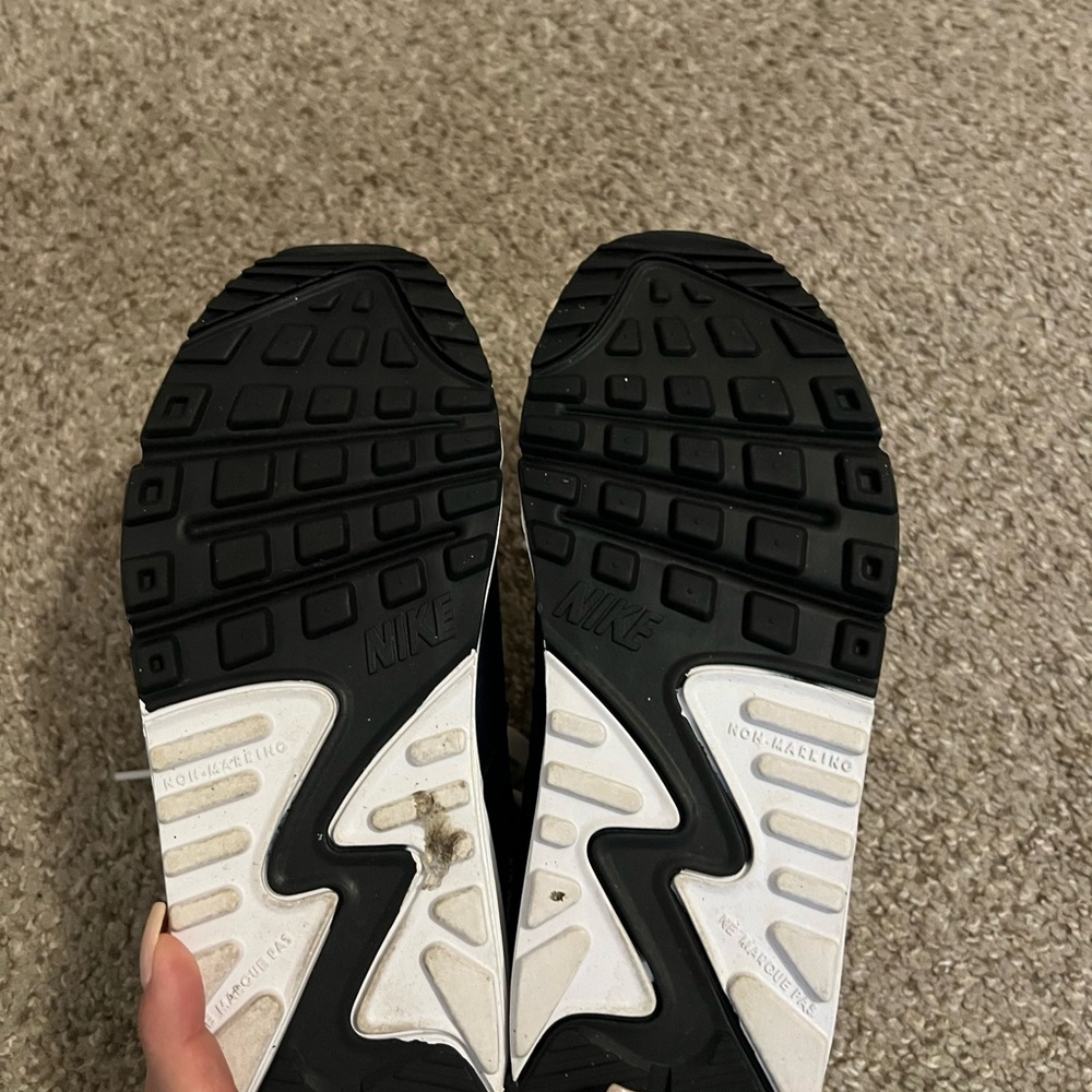 Nike Air Max 90 Leather SE - Picture 5 of 7